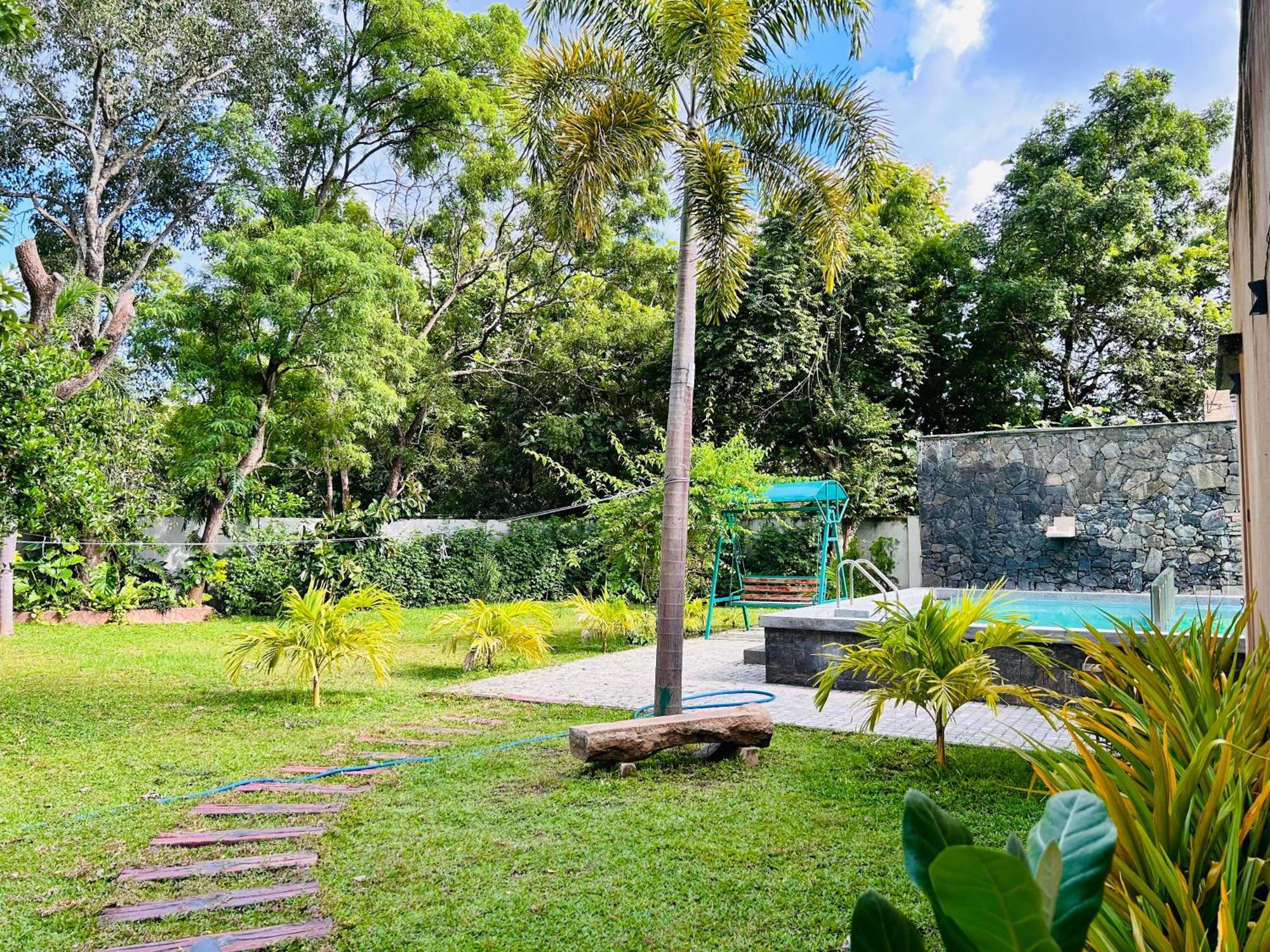 Royal Nest Bed and Breakfast Polonnaruwa Exteriör bild