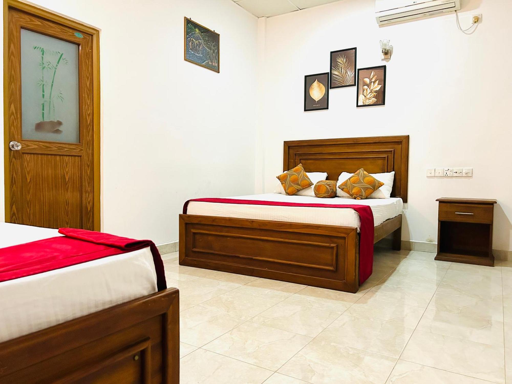 Royal Nest Bed and Breakfast Polonnaruwa Exteriör bild
